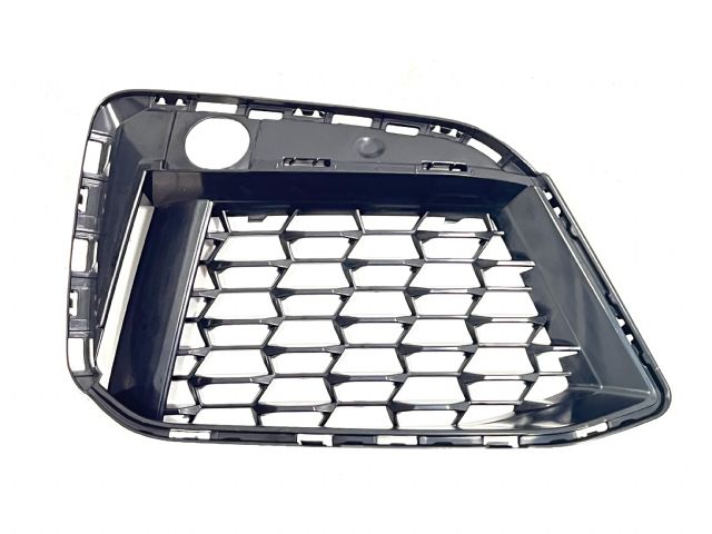 BMW 5 SERIES  G30 OUTER GRILLE RH 520-545