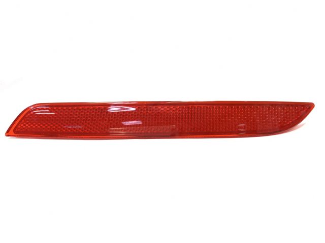 REAR REFLECTOR RH (RED)