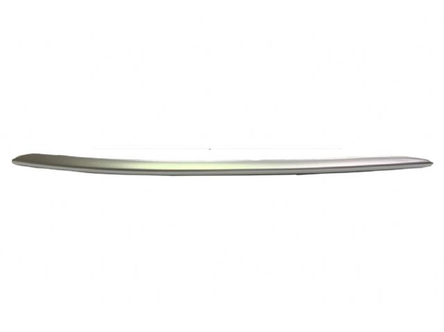 M. BENZ C-CLASS  W205 BOTTOM TRIM MOLDING FOR OUTER GRILLE RH