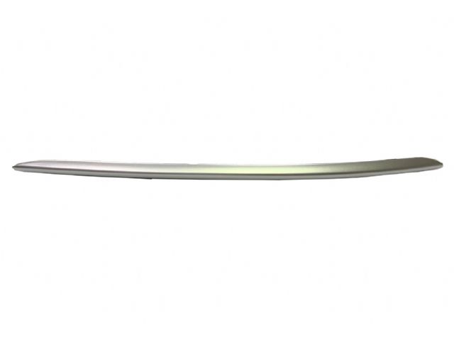 M. BENZ C-CLASS  W205 BOTTOM TRIM MOLDING FOR OUTER GRILLE RH