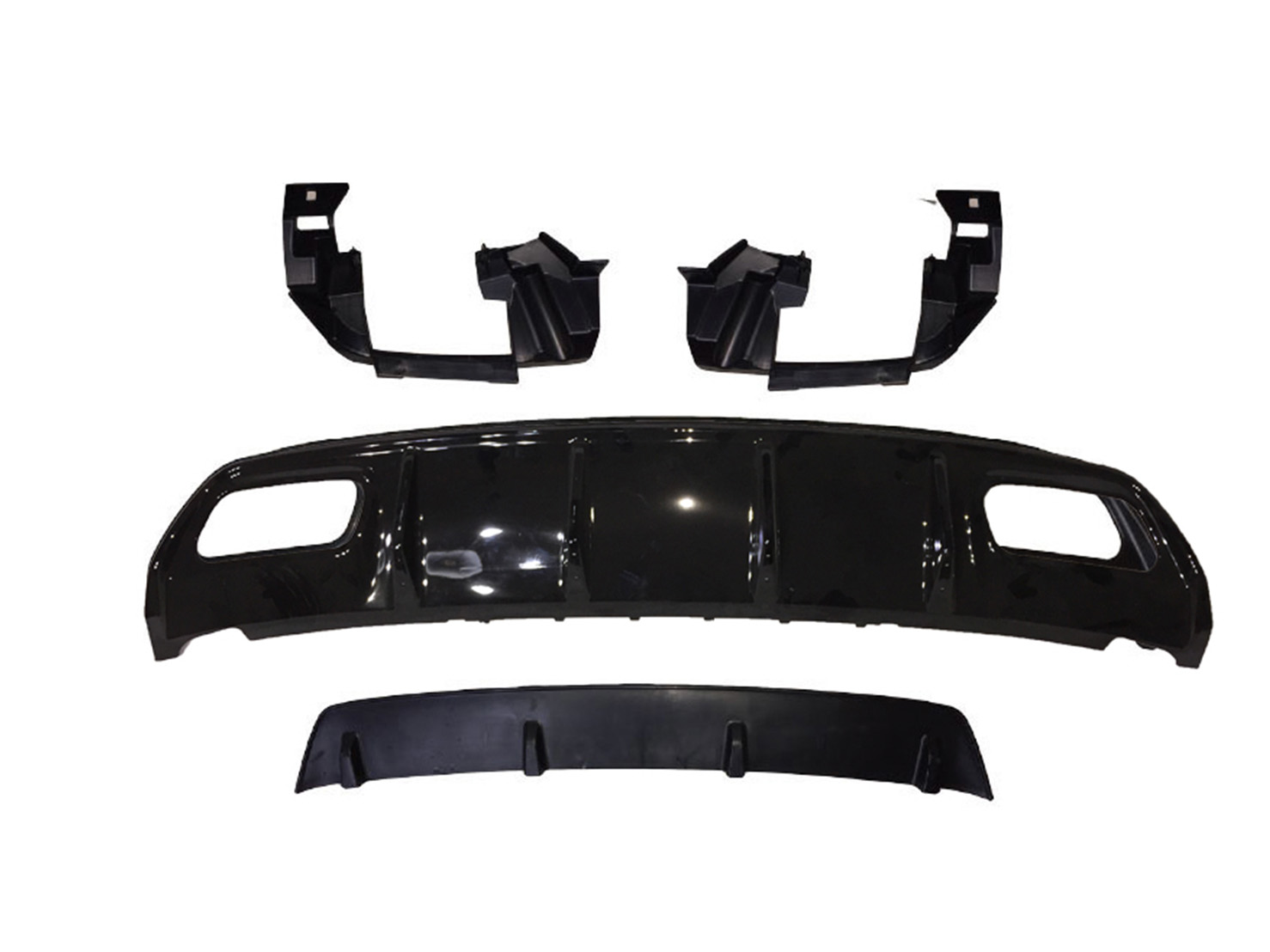 M. BENZ A-CLASS W176 AMG, A45, EDI1 DIFFUSER SET (no exhaust) 4PC後下八總成 (沒尾飾管)