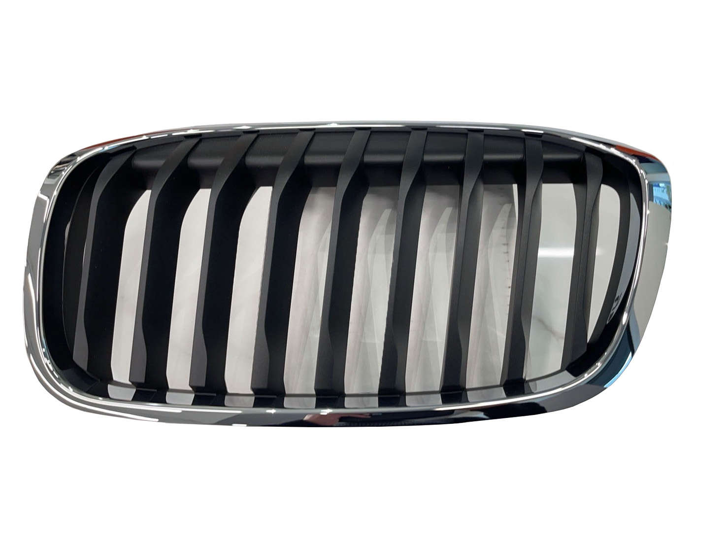 BMW 1 SERIES F45 GRILLE LH