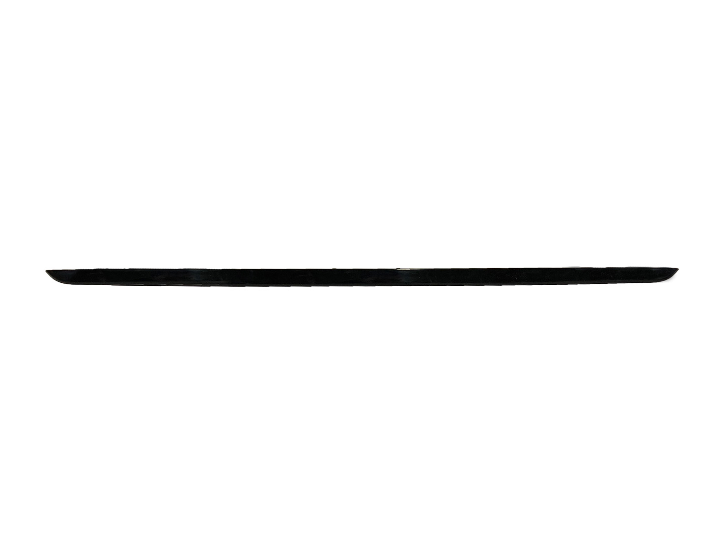 BMW 2 SERIES F46 TRIM STRIP