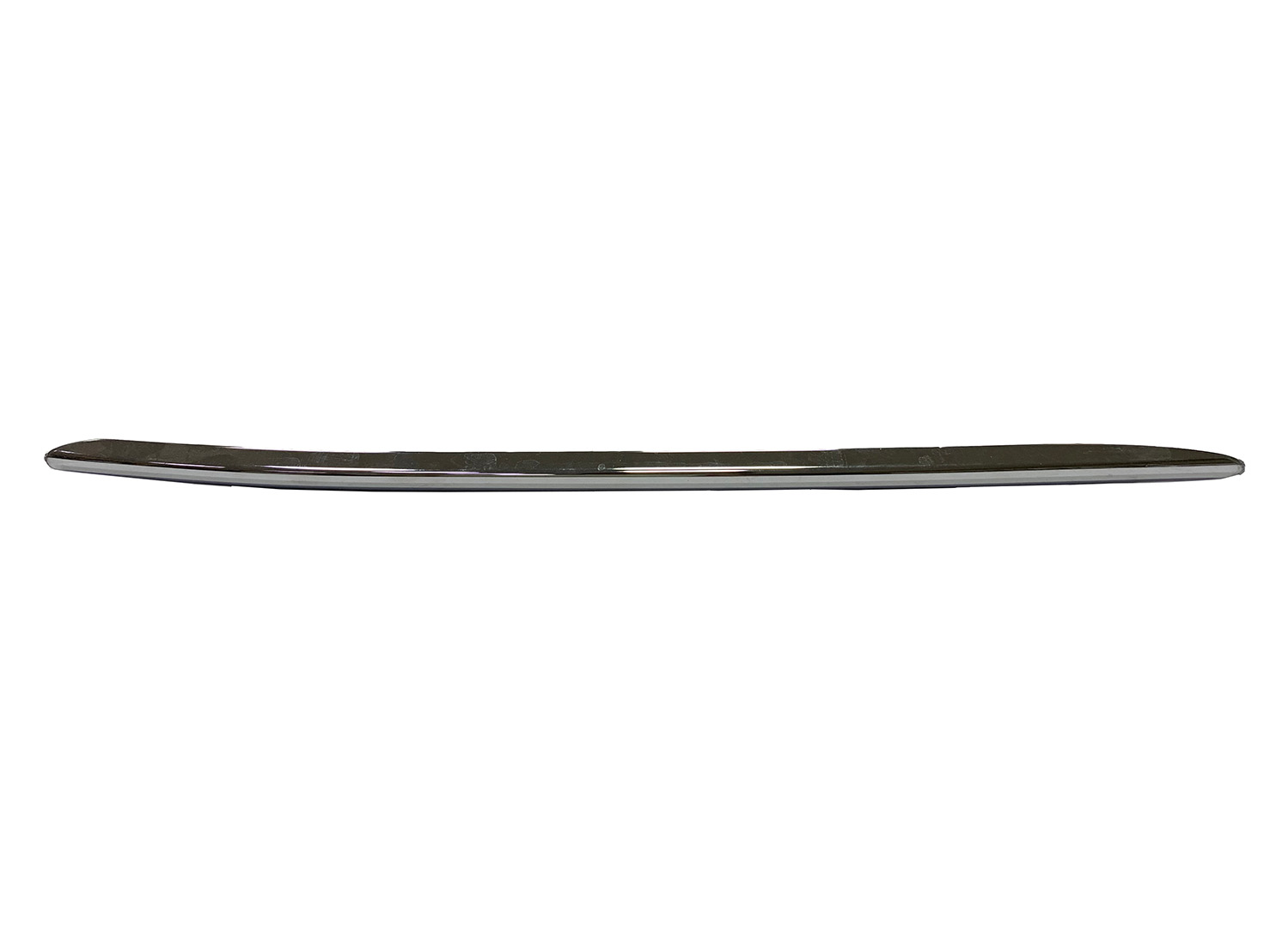 M. BENZ C-CLASS  W205 AMG C63/C43 BOTTOM TRIM MOLDING FOR OUTER GRILLE RH