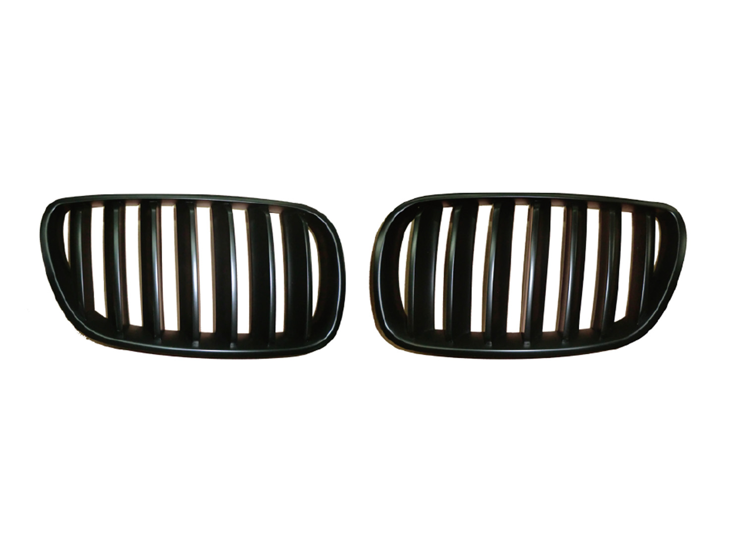 BMW X3 E83 GRILLE LH/RH