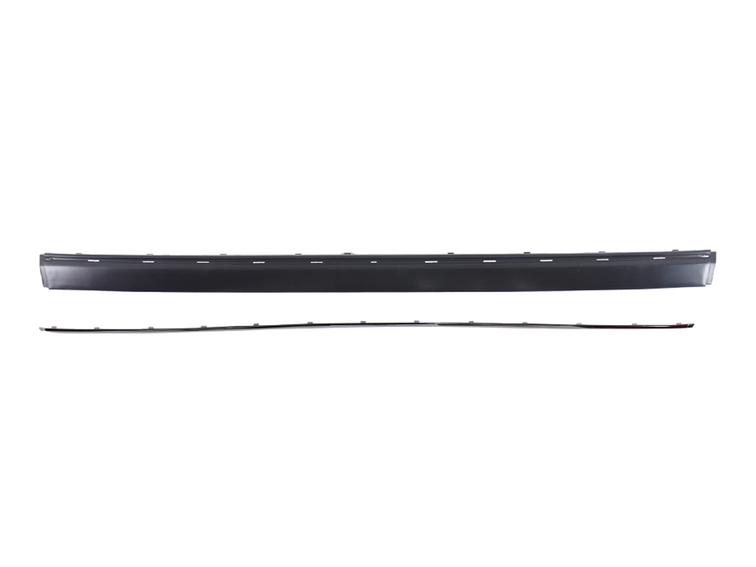 M. BENZ C-CLASS  W203 STRIP IMPACT CENTER (ASS'Y) W/AMG STYLING PKG W/ CENTER MOULDING W/O P.D.S