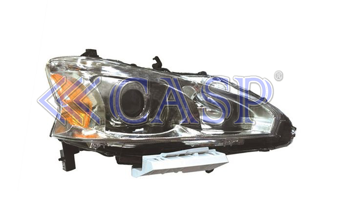 NISSAN ALTIMA  HEAD LAMP